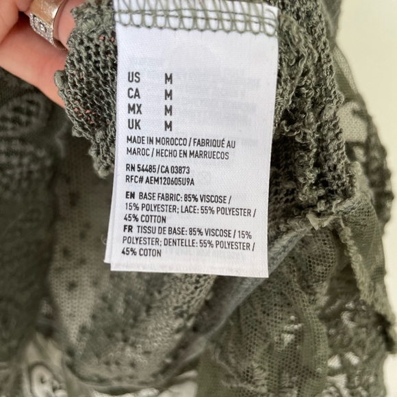 American Eagle M Green Lace Sheer Long Sleeve Top - Picture 5 of 9